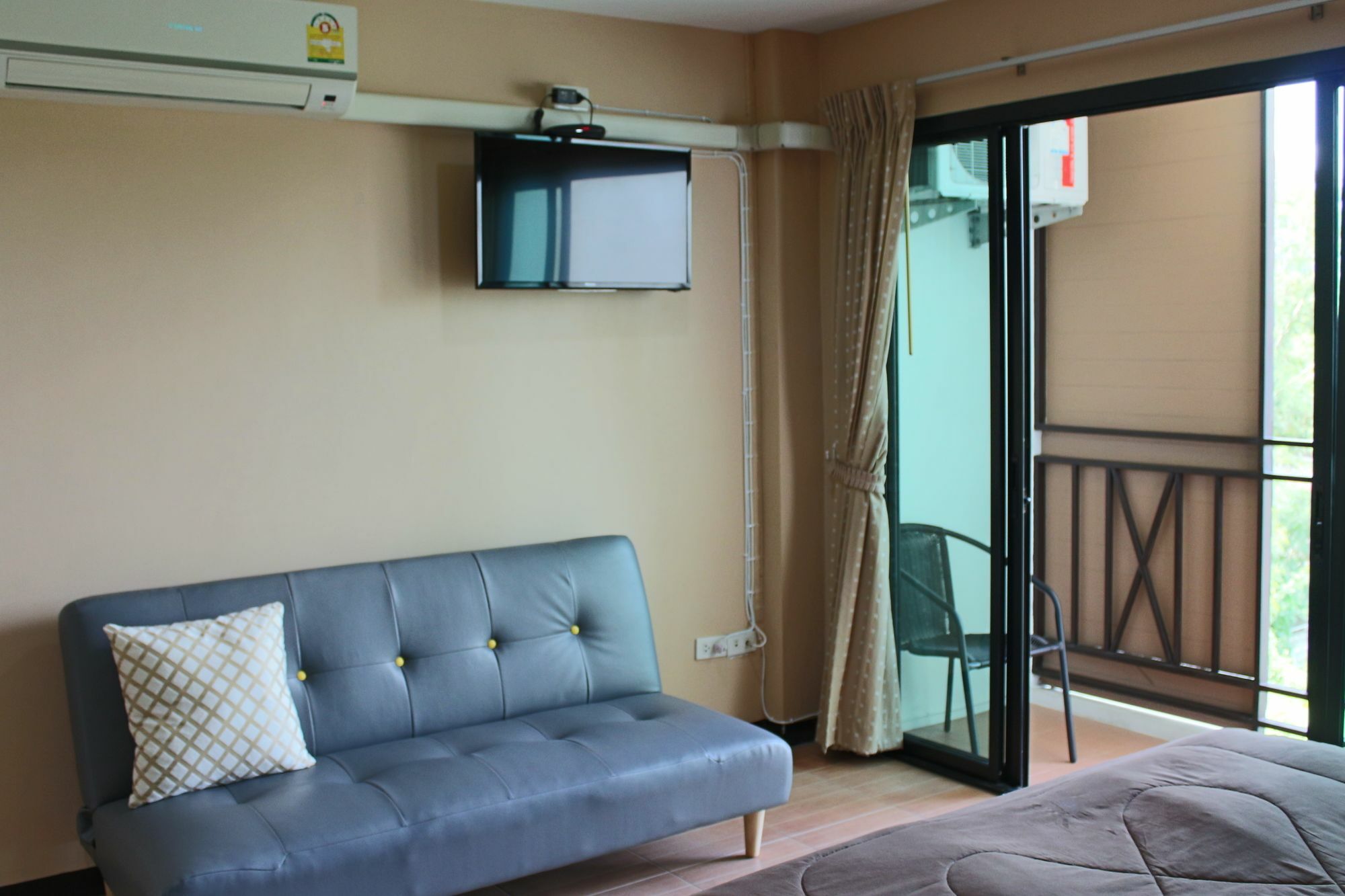 Asia Place Apartment Bangkok Exterior photo