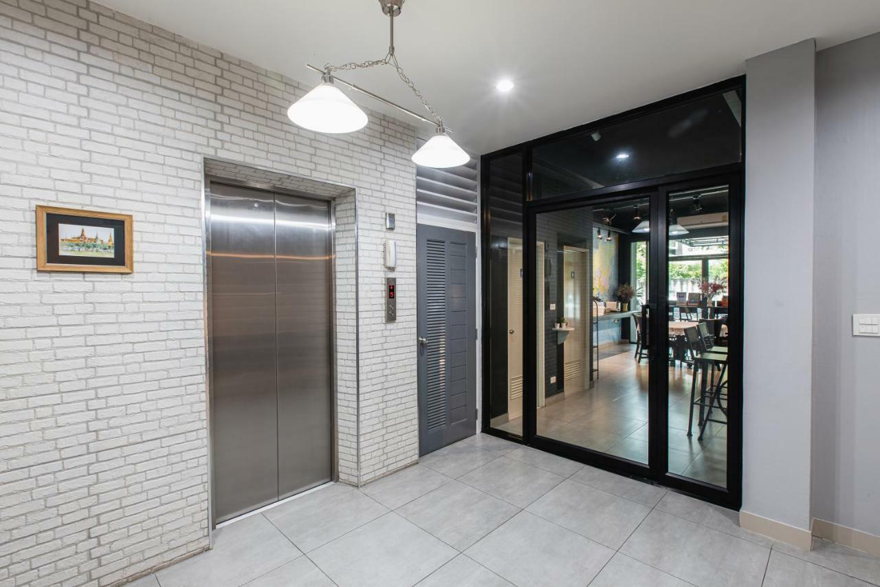 Asia Place Apartment Bangkok Exterior photo