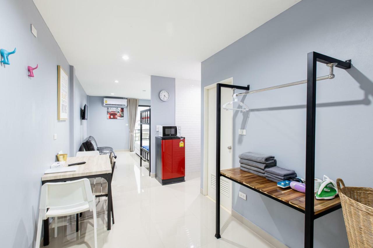 Asia Place Apartment Bangkok Exterior photo
